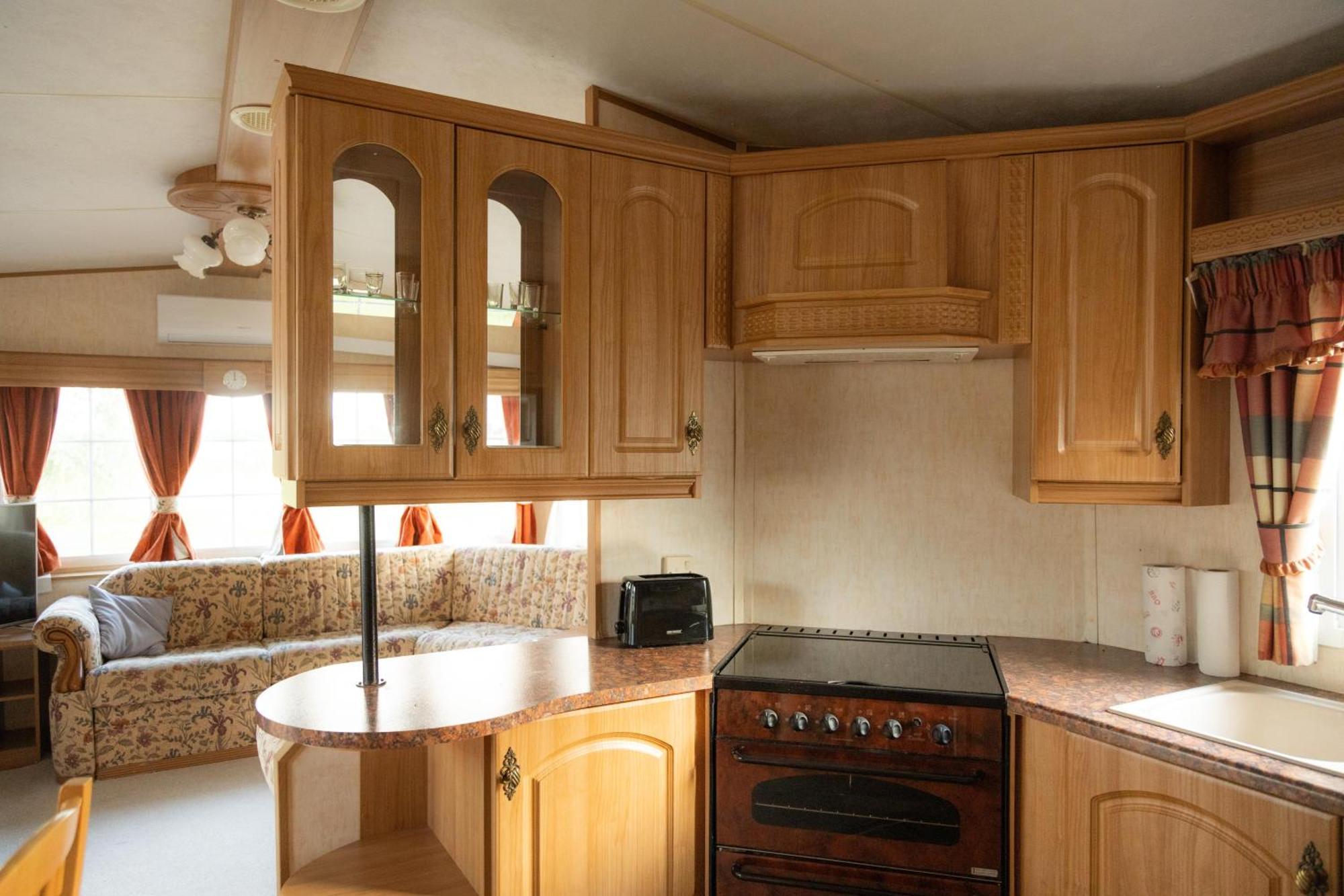 Villa Osrodek Wypoczynkowy "Marina Rozbejko" à Myślibórz Extérieur photo