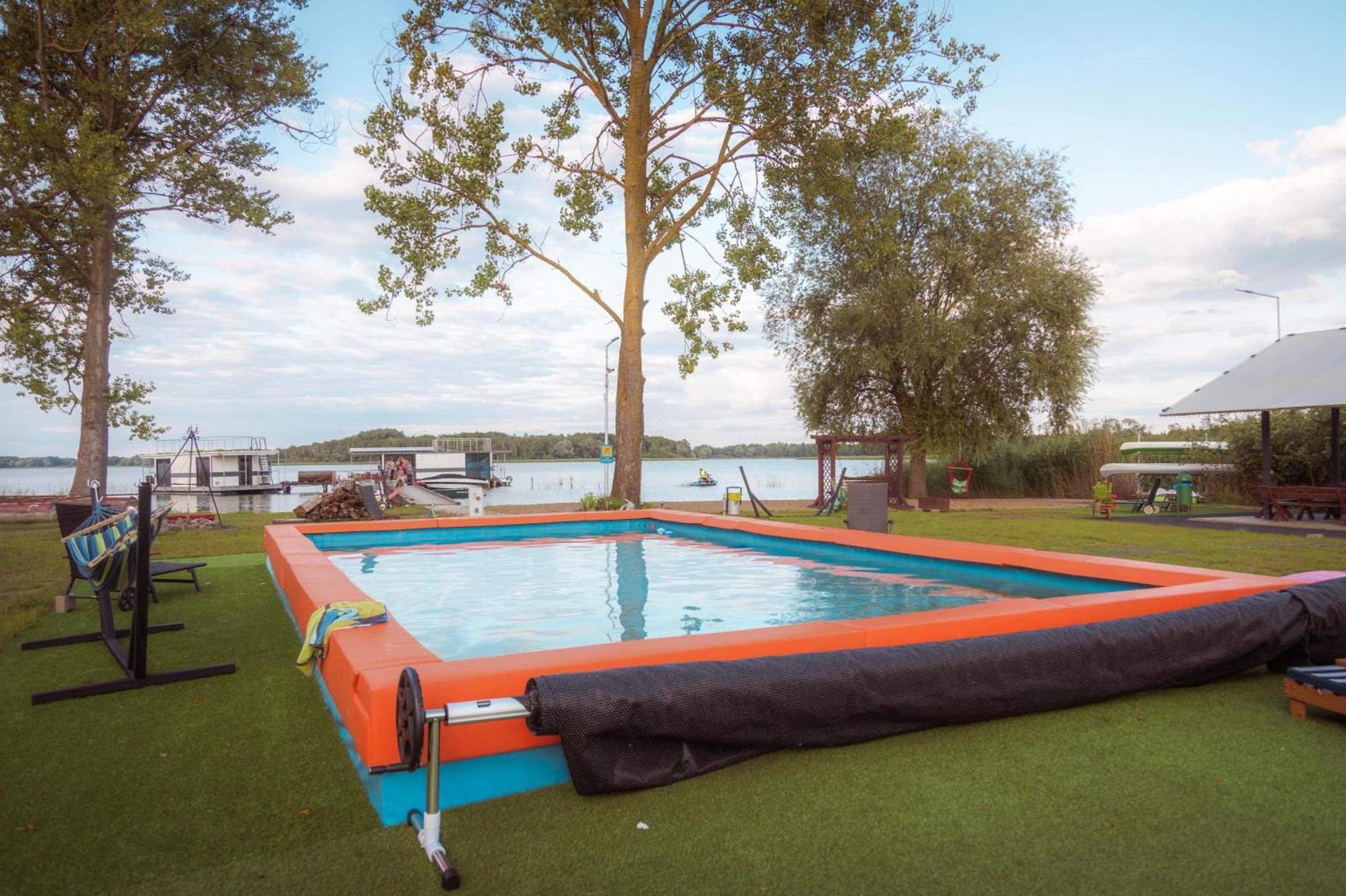 Villa Osrodek Wypoczynkowy "Marina Rozbejko" à Myślibórz Extérieur photo